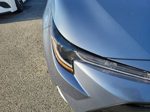 Used 2025 Toyota Corolla LE image 11