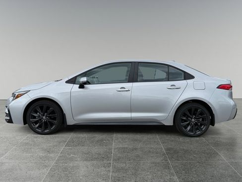 Certified 2023 Toyota Corolla SE FWD image 2