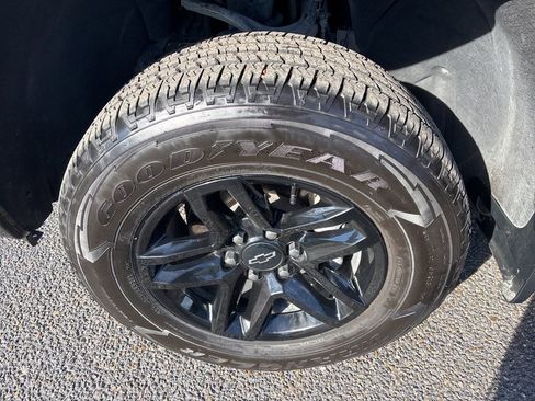 Used 2023 Chevrolet Silverado 1500 LT Trail Boss w/ Protection Package image 18