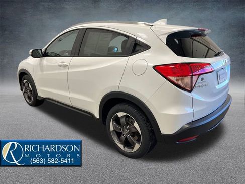 Used 2018 Honda HR-V EX-L image 6