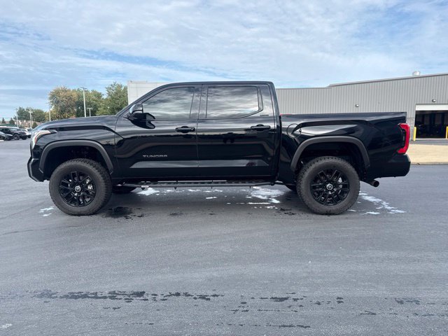 Used 2024 Toyota Tundra Limited AWD/4WD image 4