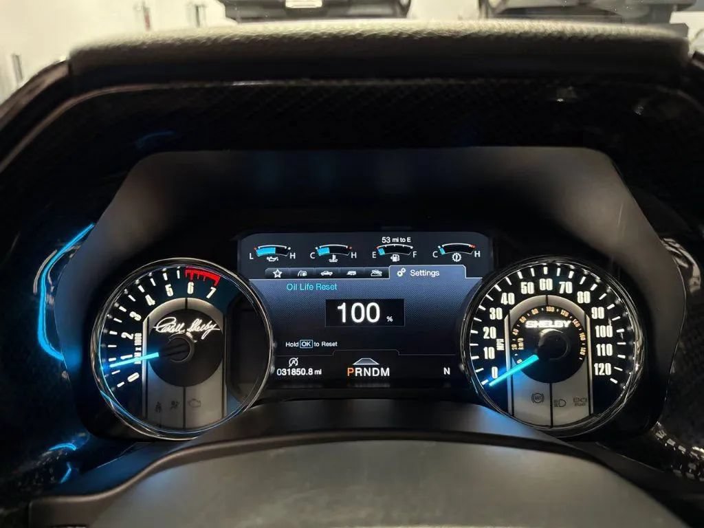 Used 2019 Ford F150 Lariat w/ Equipment Group 502A Luxury AWD/4WD image 13