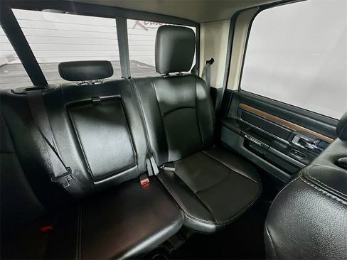 Used 2017 RAM 1500 Laramie w/ Convenience Group image 14