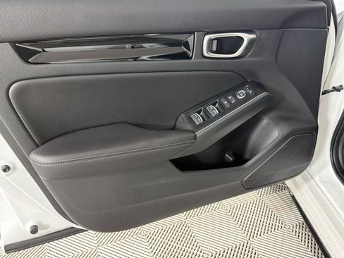 Certified 2024 Honda Civic Sport Touring image 12