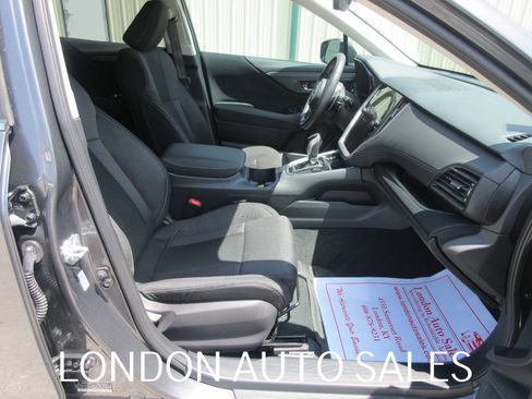 Used 2025 Subaru Outback Premium w/ Popular Package #1A AWD/4WD image 16