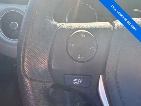 Used 2019 Toyota Corolla LE FWD image 21