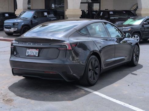 Used 2024 Tesla Model 3 image 5