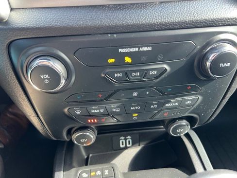 Used 2021 Ford Ranger XLT w/ Equipment Group 302A High image 16