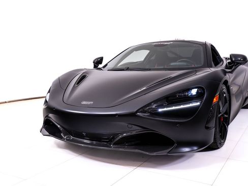 Used 2019 McLaren 720S Performance RWD image 10