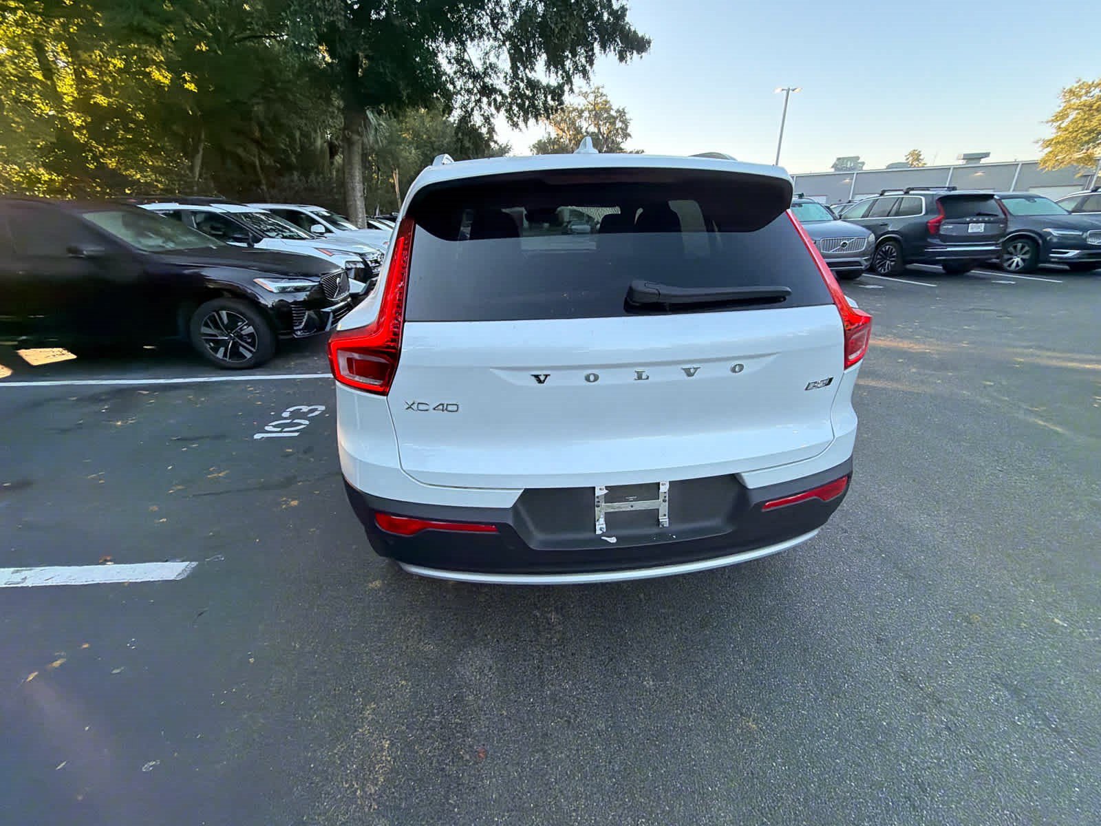 Used 2024 Volvo XC40 B5 Plus w/ Protection Package Premier AWD/4WD image 13