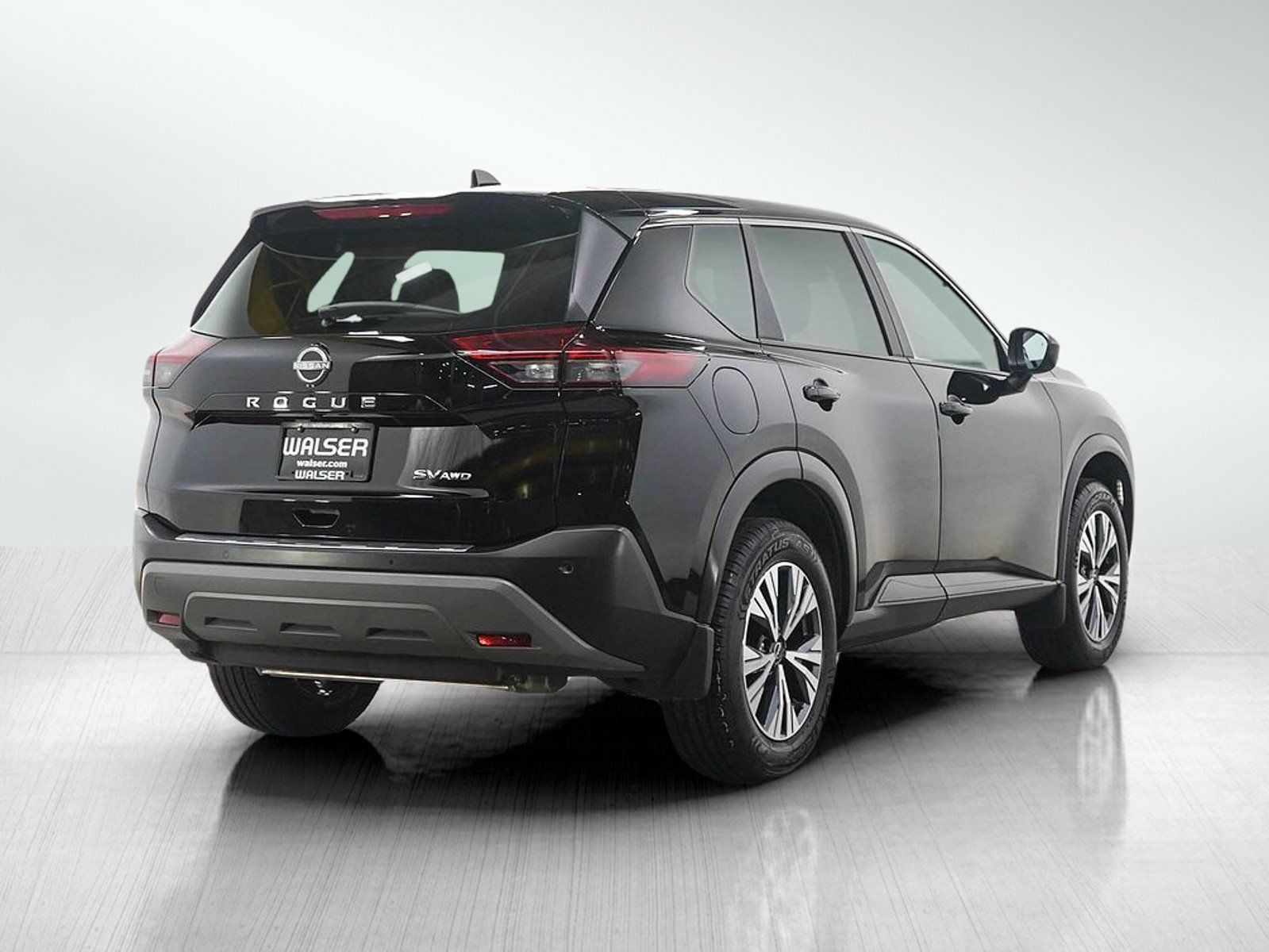 Used 2023 Nissan Rogue SV AWD/4WD image 6