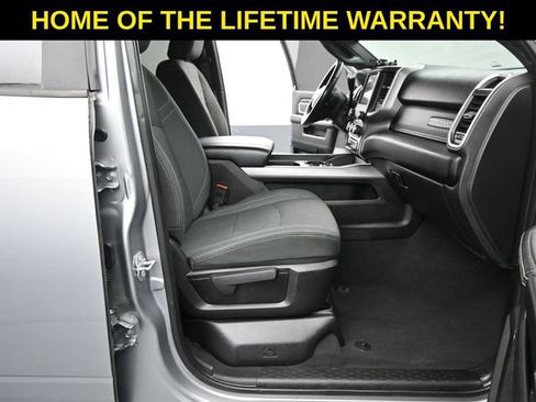 Used 2022 RAM 2500 Big Horn w/ Night Edition AWD/4WD image 48