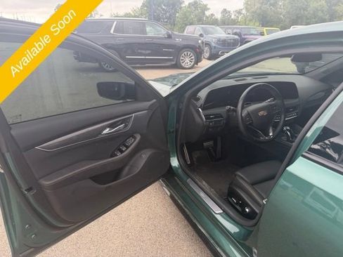 Used 2025 Cadillac CT5 V AWD/4WD image 8