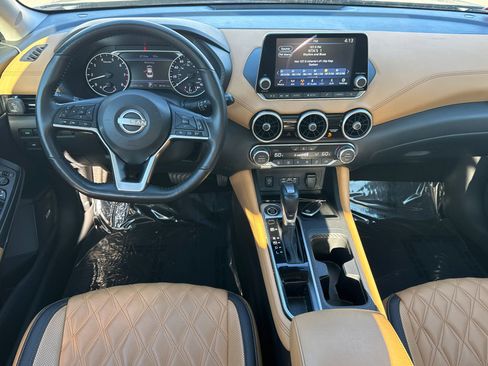 Used 2024 Nissan Sentra SV w/ SV Premium Package image 22