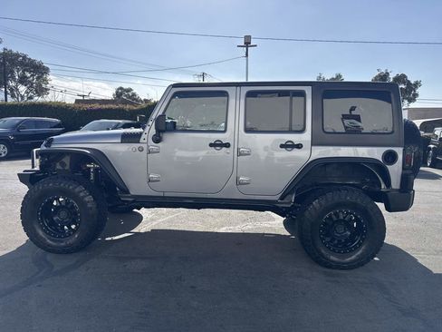 Used 2014 Jeep Wrangler Unlimited Sport w/ Quick Order Package 24S AWD/4WD image 4