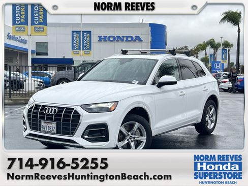Used 2021 Audi Q5 Premium w/ Convenience Package image 1