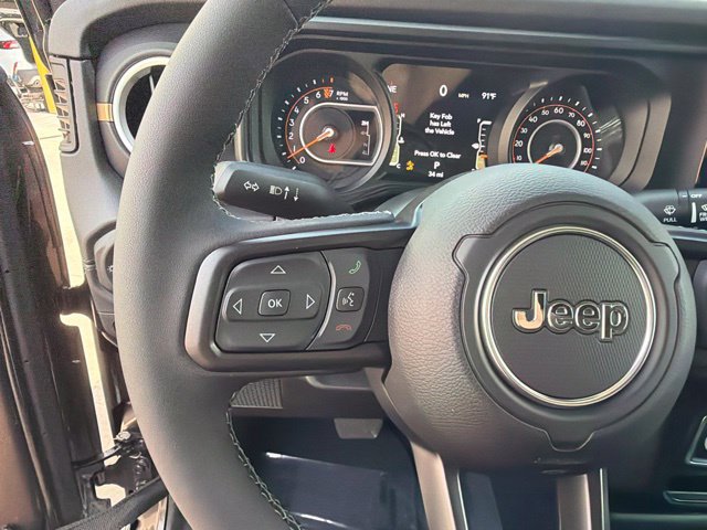 New 2026 Jeep Gladiator Mojave AWD/4WD image 27