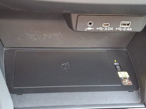 Certified 2025 Subaru Forester Touring image 29