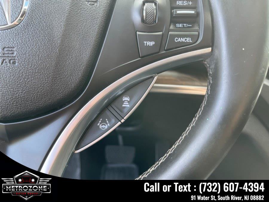 Used 2020 Acura MDX w/ Technology Package AWD/4WD image 33