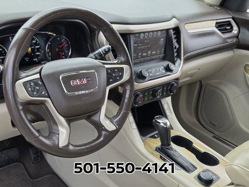 Used 2019 GMC Acadia Denali w/ Technology Package FWD image 9