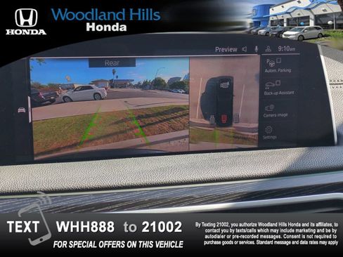 Used 2022 BMW 740i w/ M Sport Package RWD image 17