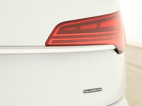 Certified 2021 Audi Q5 2.0T Premium Plus w/ Premium Plus Package image 30