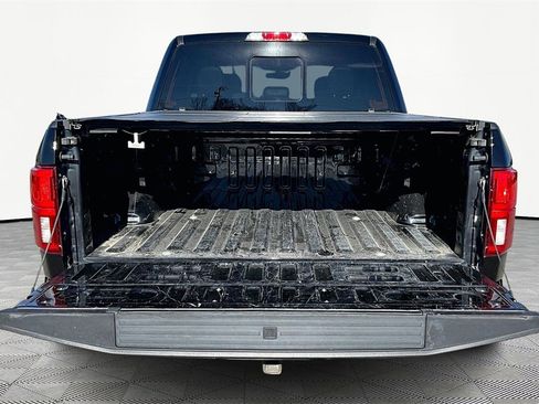 Certified 2019 Ford F150 Lariat w/ Equipment Group 502A Luxury image 18