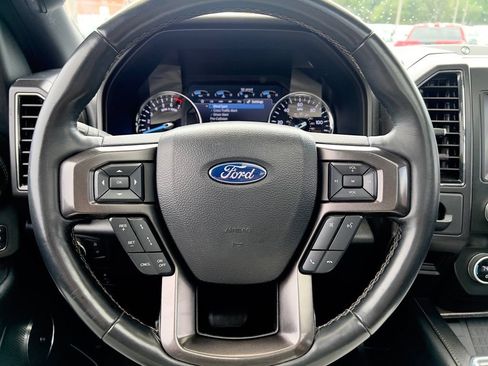 Used 2021 Ford Expedition Limited RWD image 23