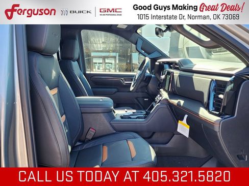 New 2026 GMC Sierra 2500 AT4 w/ AT4 Premium Plus Package AWD/4WD image 41