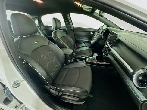 Used 2023 Kia Forte GT-Line FWD image 31