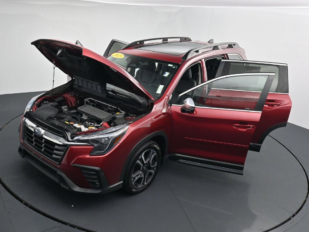 Used 2023 Subaru Ascent Limited w/ Technology Package AWD/4WD image 40