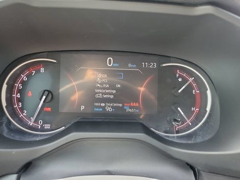 Used 2024 Toyota RAV4 LE FWD image 21