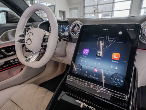 New 2026 Mercedes-Benz SL 43 AMG image 19
