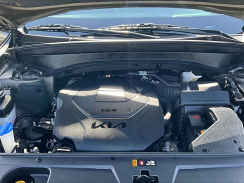 Used 2023 Kia Telluride EX w/ EX Captain's Chair Package FWD image 29