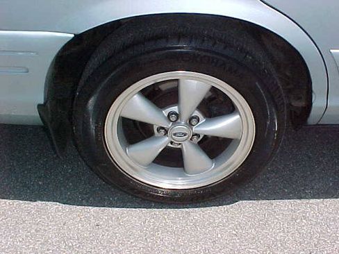 Used 2007 Ford Crown Victoria LX RWD image 37