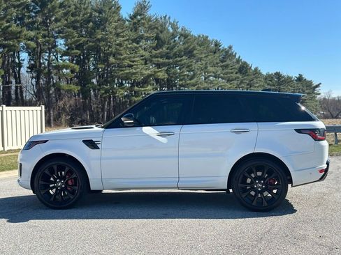 Used 2022 Land Rover Range Rover Sport HST image 4