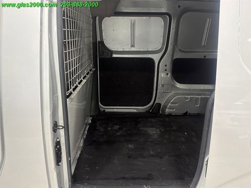Used 2017 Chevrolet City Express LT w/ Technology Package FWD image 11