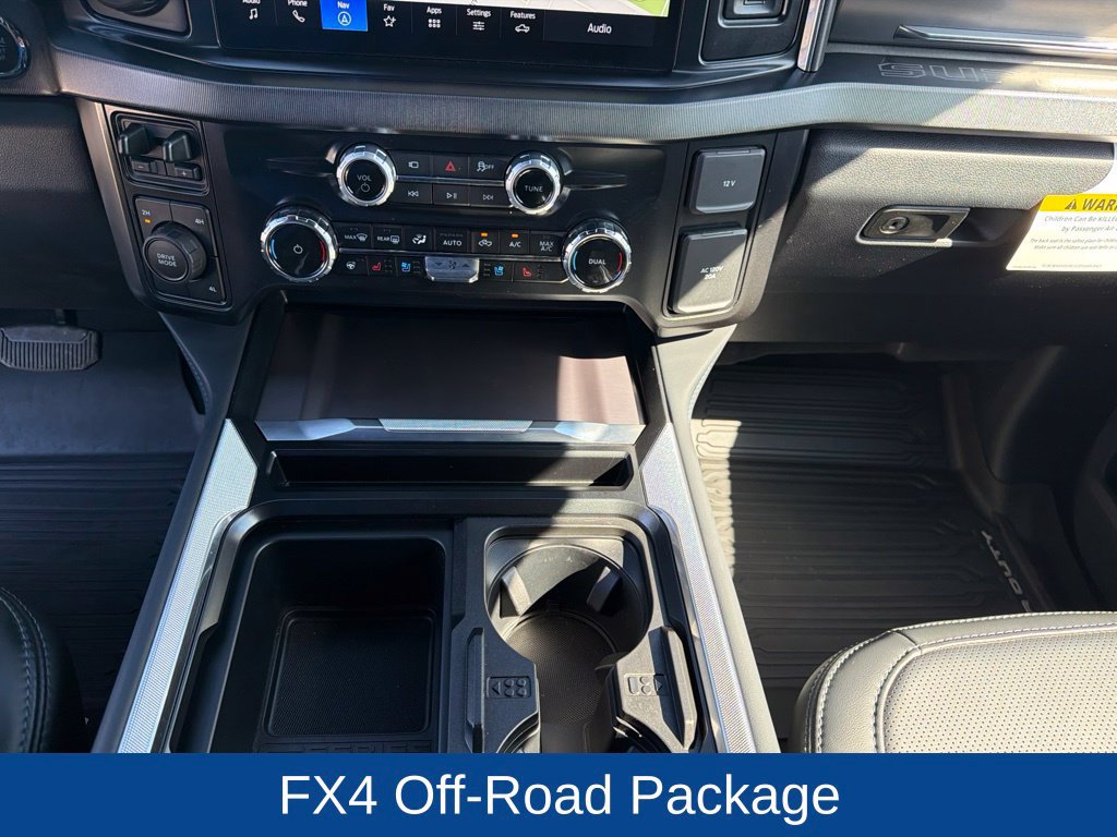Used 2026 Ford F450 Platinum w/ FX4 Off-Road Package AWD/4WD image 28