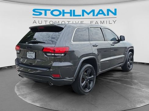 Used 2015 Jeep Grand Cherokee Altitude AWD/4WD image 5