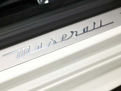 Used 2018 Maserati GranTurismo Sport image 75