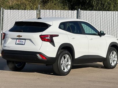 New 2026 Chevrolet Trax LS w/ LS Convenience Package