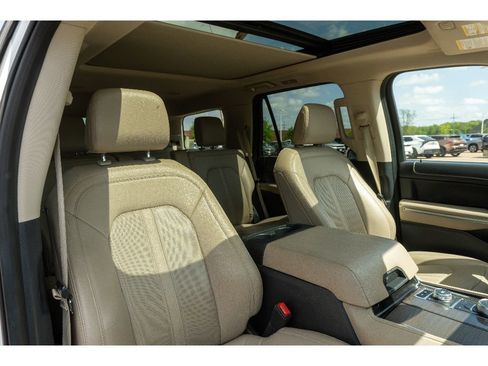Used 2023 Ford Expedition Limited AWD/4WD image 21