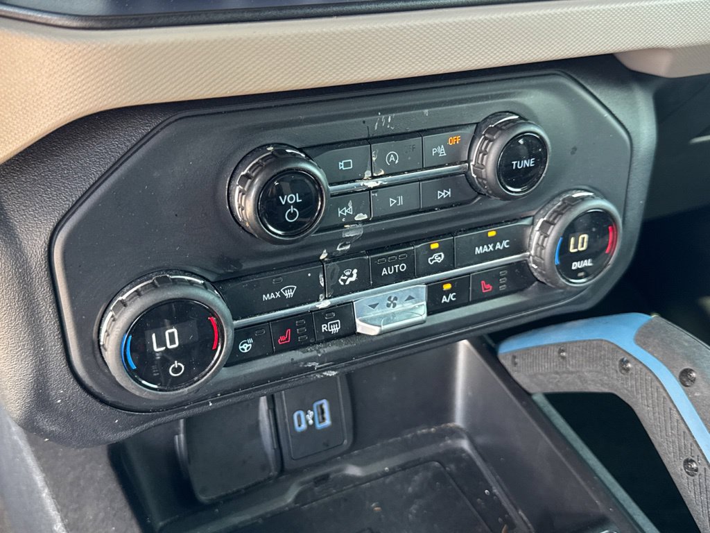 Used 2023 Ford Bronco Wildtrak AWD/4WD image 13