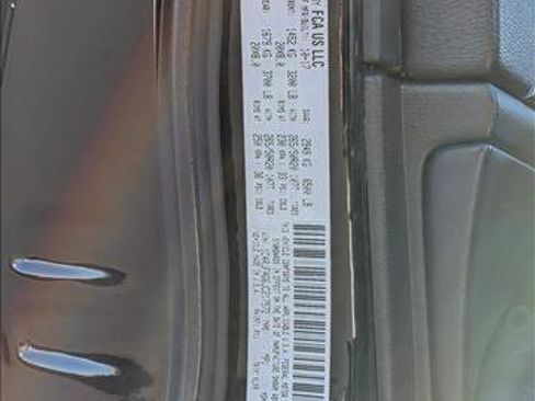 Used 2018 Jeep Grand Cherokee Altitude image 25