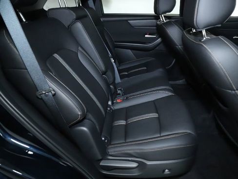 Certified 2025 MAZDA CX-90 3.3 Turbo w/ Select Package image 29