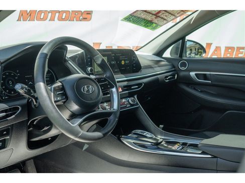Used 2020 Hyundai Sonata Limited FWD image 26