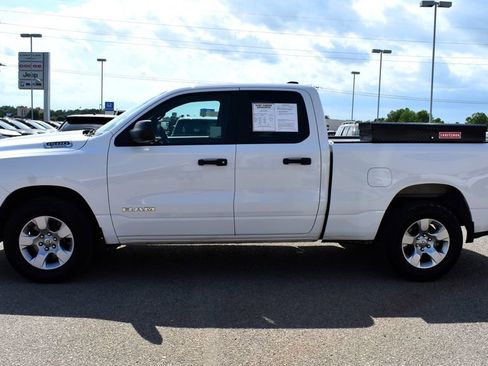 Used 2023 RAM 1500 Big Horn RWD image 5