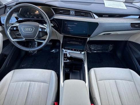 Used 2024 Audi Q8 e-tron Premium Plus w/ Premium Plus Package AWD/4WD image 19