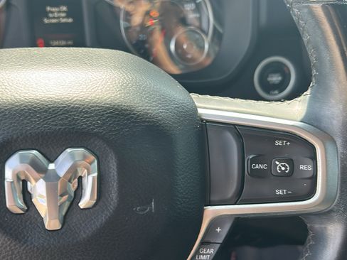 Used 2019 RAM 1500 Big Horn image 26