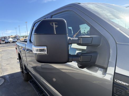 Used 2026 Ford F350 Lariat w/ Black Appearance Package image 11